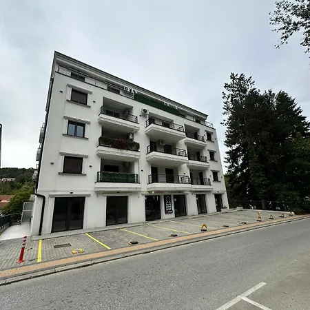 Oasis Апартаменты *